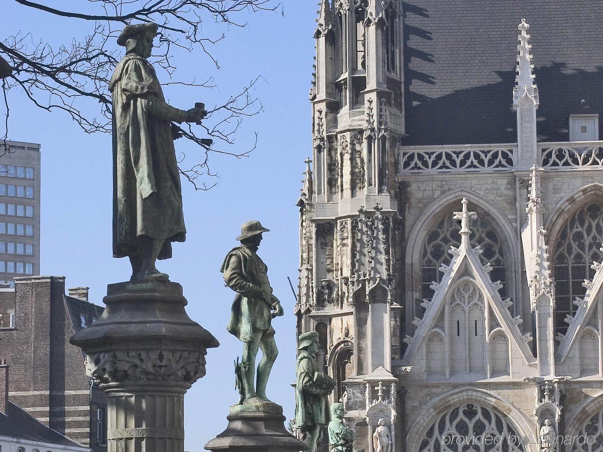 イビス スタイルズ ホテル ブリュッセル サントル ステファニー Saint-Gilles エクステリア 写真